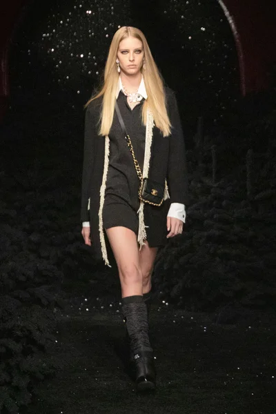 Look 36